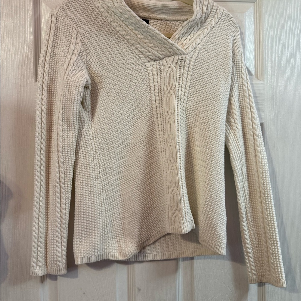 Nautica Ivory Cable Knit Sweater